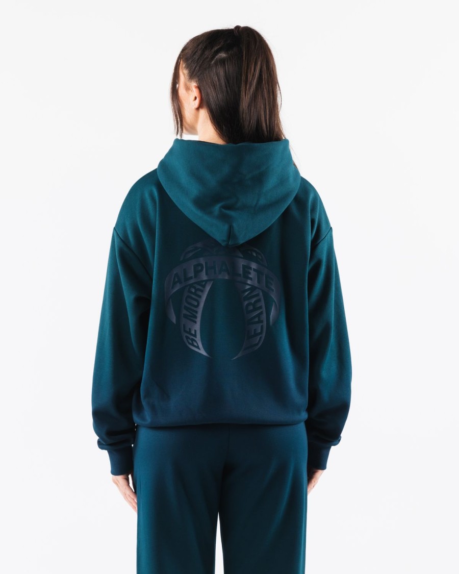 Wholesale Crest Hoodie Hoodies & Jackets